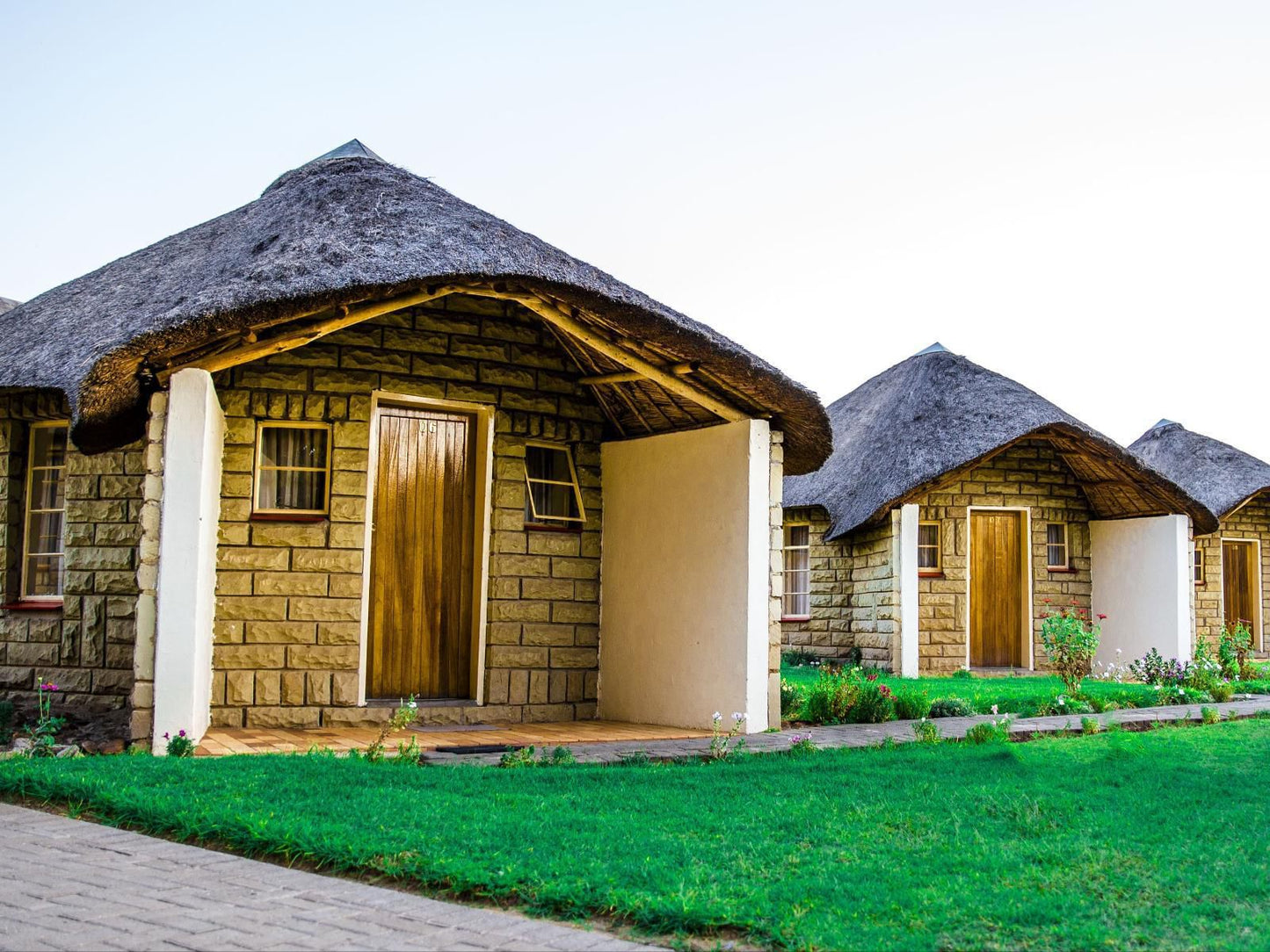 Mmelesi Lodge, Building, Architecture, House