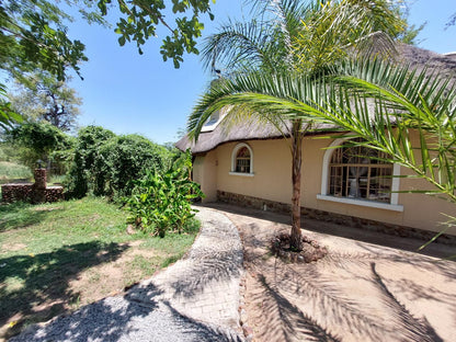 Mobola Island Lodge, Standard Twin Room, House, Building, Architecture, Palm Tree, Plant, Nature, Wood