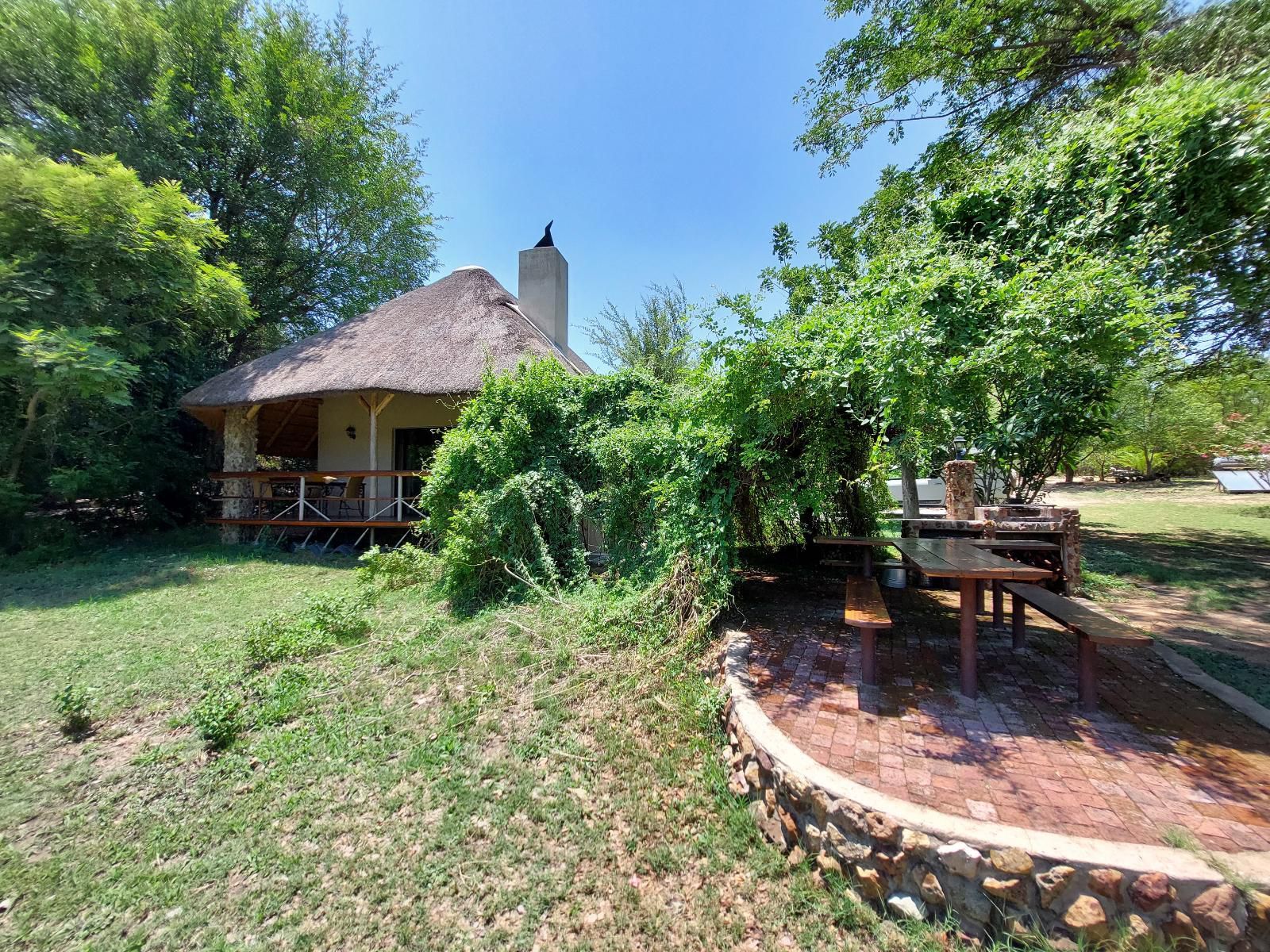 Mobola Island Lodge, Two-Room Bungalow