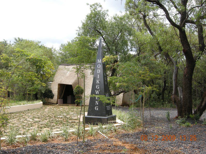 Modikgweng Lodge Sun City North West Province South Africa Cemetery, Religion, Grave