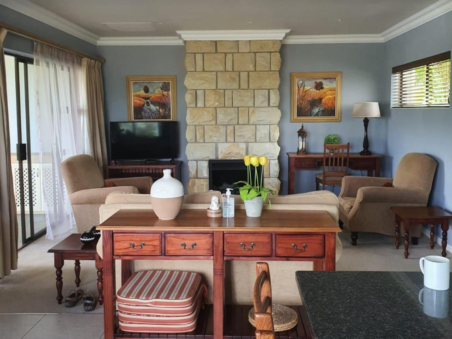 Villa Mohau 178 Clarens Golf And Trout Estate Clarens Free State South Africa Living Room