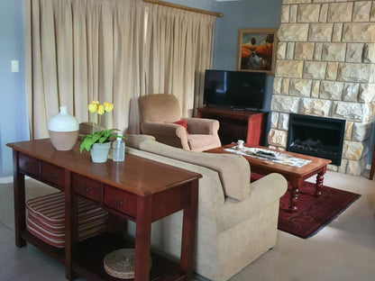 Villa Mohau 178 Clarens Golf And Trout Estate Clarens Free State South Africa Living Room