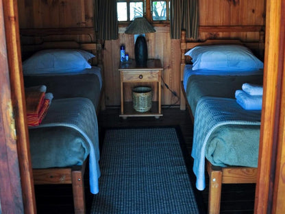 Mokuru Private Nature Reserve, Standard Bundu Bungalow Camp, Bedroom