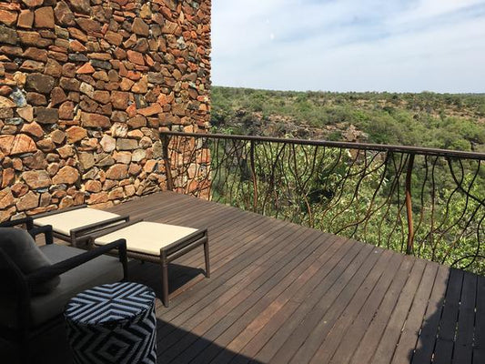 Molapo Deluxe Suite @ Moledi Gorge