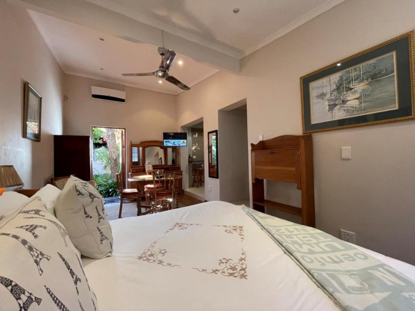 Mongoose Manor Bed And Breakfast Framesby Port Elizabeth Eastern Cape South Africa Bedroom