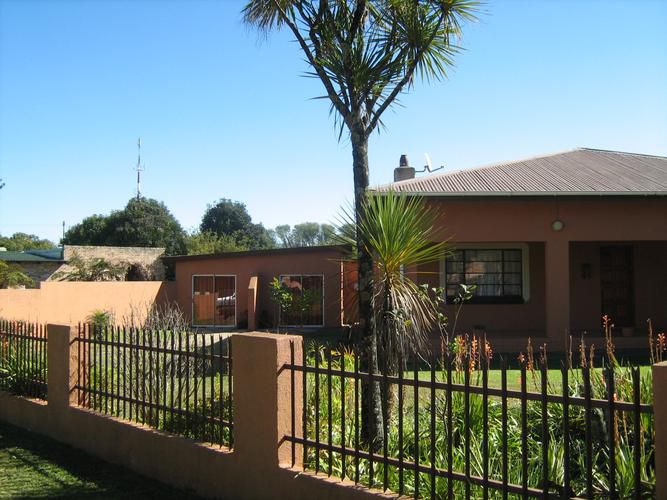 Monia Accommodation Graskop Mpumalanga South Africa Complementary Colors, House, Building, Architecture, Palm Tree, Plant, Nature, Wood