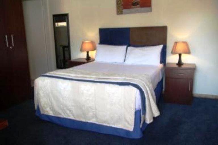Bedroom, Monsoon Guest Lodge, Kempton Park, Johannesburg