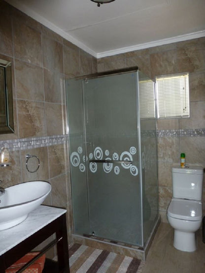 Mooihoek Cottage Petrus Steyn Free State South Africa Unsaturated, Bathroom
