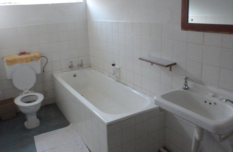 Moolman Hotel Commondale Mpumalanga South Africa Unsaturated, Bathroom