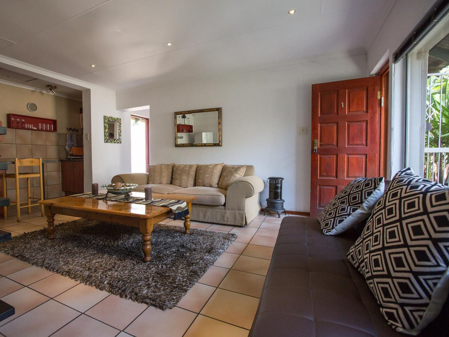 Moonflower Cottages Victory Park Johannesburg Gauteng South Africa Living Room