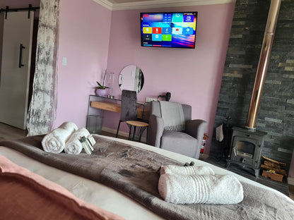 Queen Suite with View @ Mosswood Bed & Breakfast
