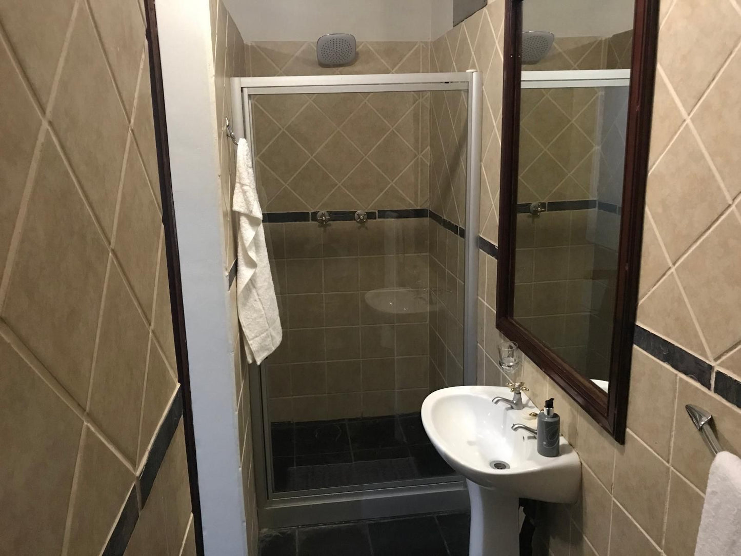 Motseng Guest House Bayswater Bloemfontein Free State South Africa Bathroom