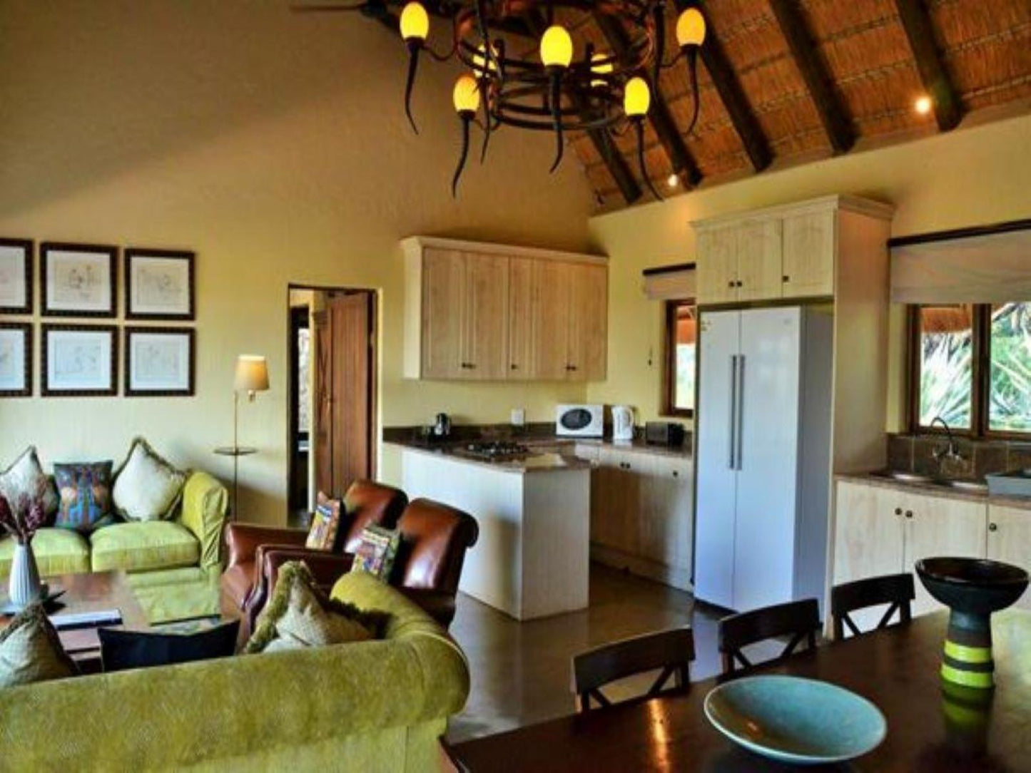 Luxury Family Villa @ Motswiri Private Safari Lodge