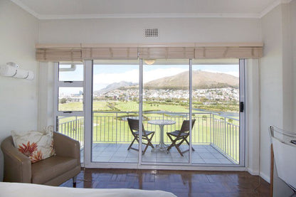 Mouille Point Village Studio Apartments Mouille Point Cape Town Western Cape South Africa Living Room