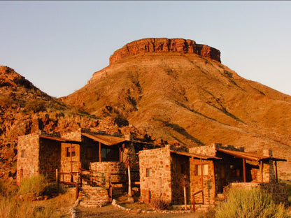 Mount Canyon Guest Farm, Building, Architecture