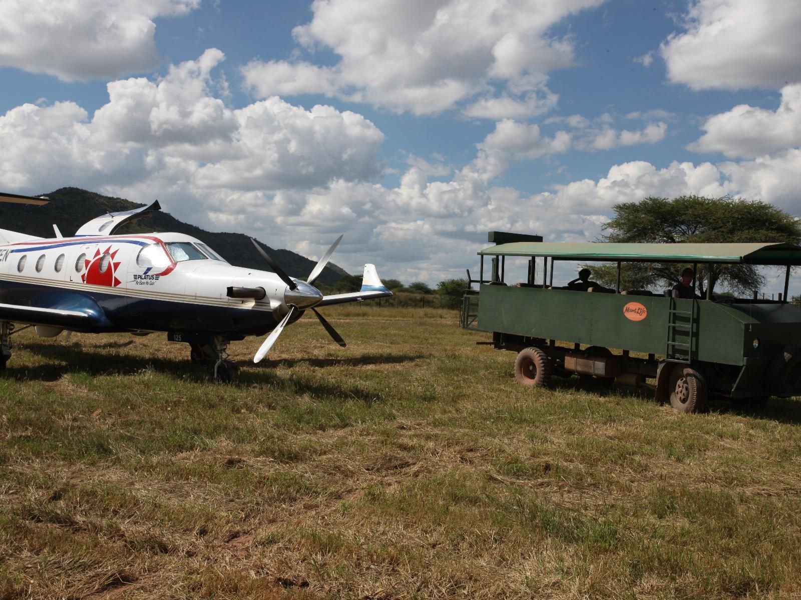 Mount Etjo Safari Lodge, Vehicle