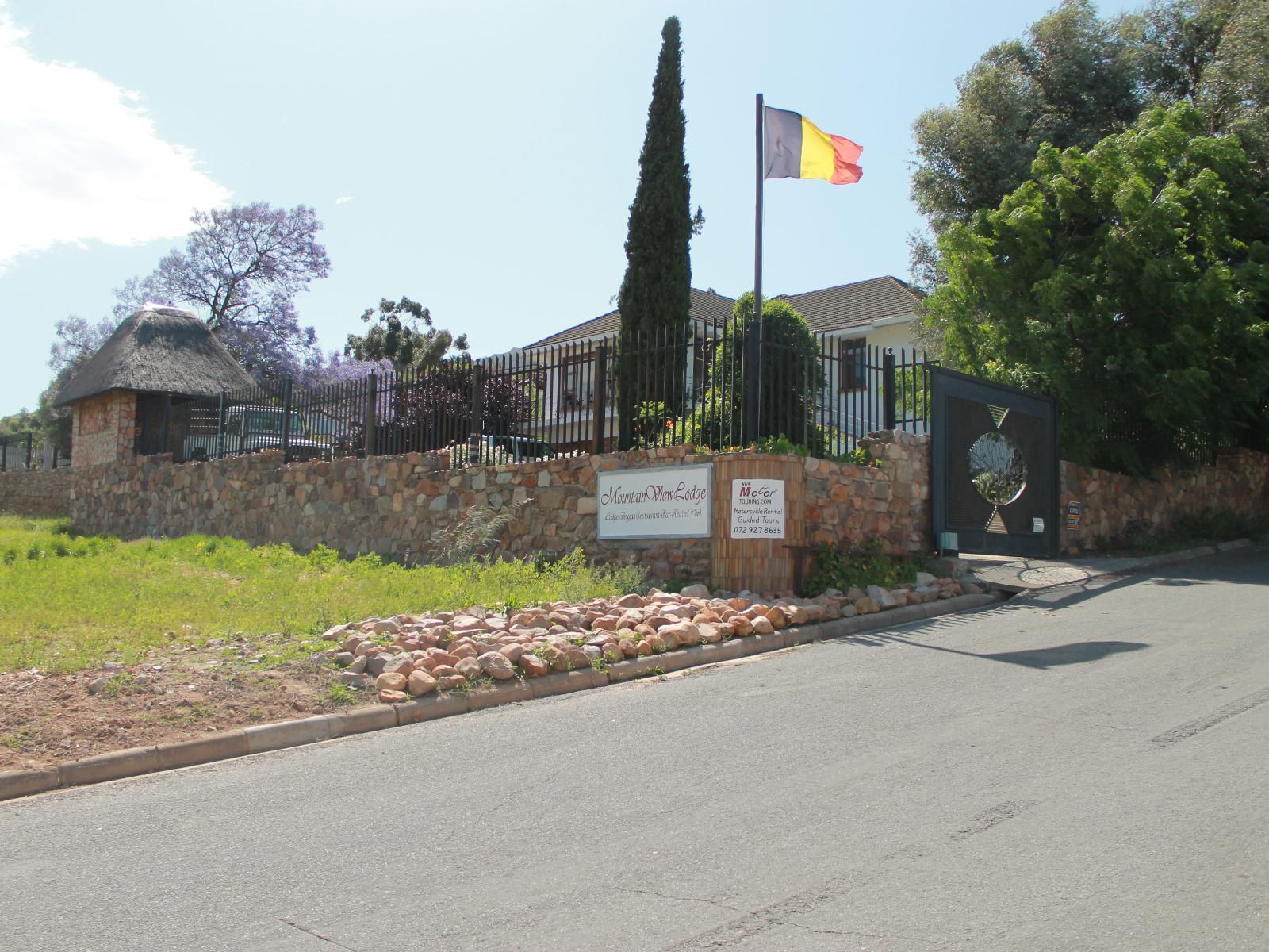 Mountain View Eco Lodge Montagu, Flag, House, Building, Architecture, Sign