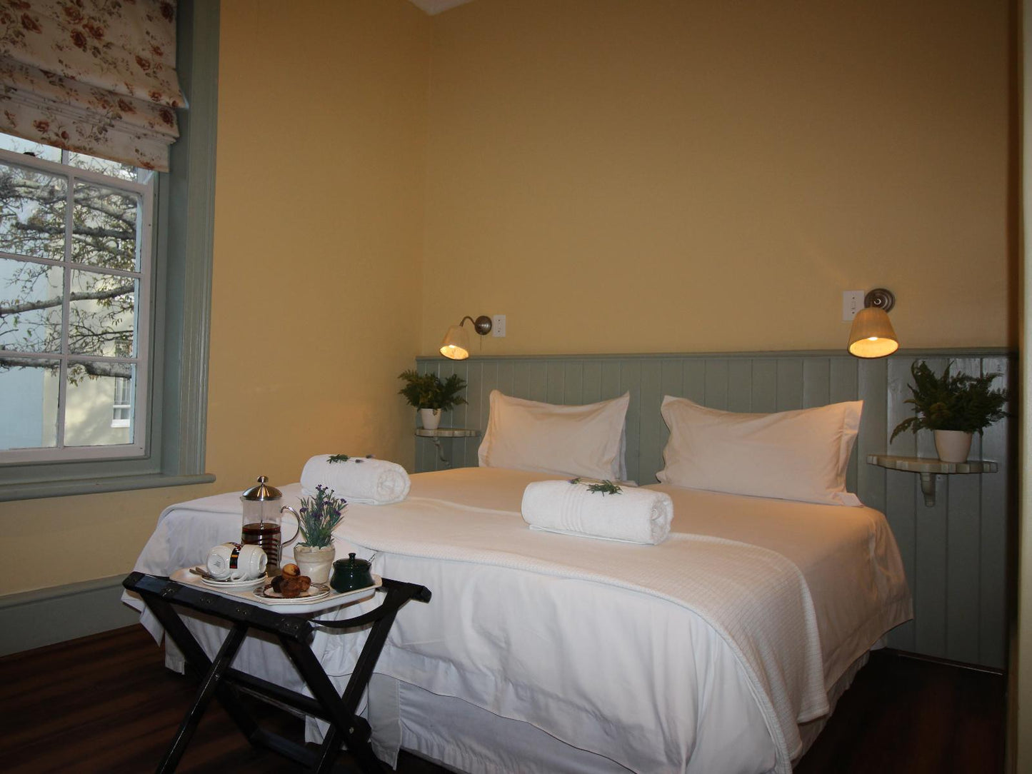 Harrow House One Bedroom Suite 20 @ Mountain Manor Guest House