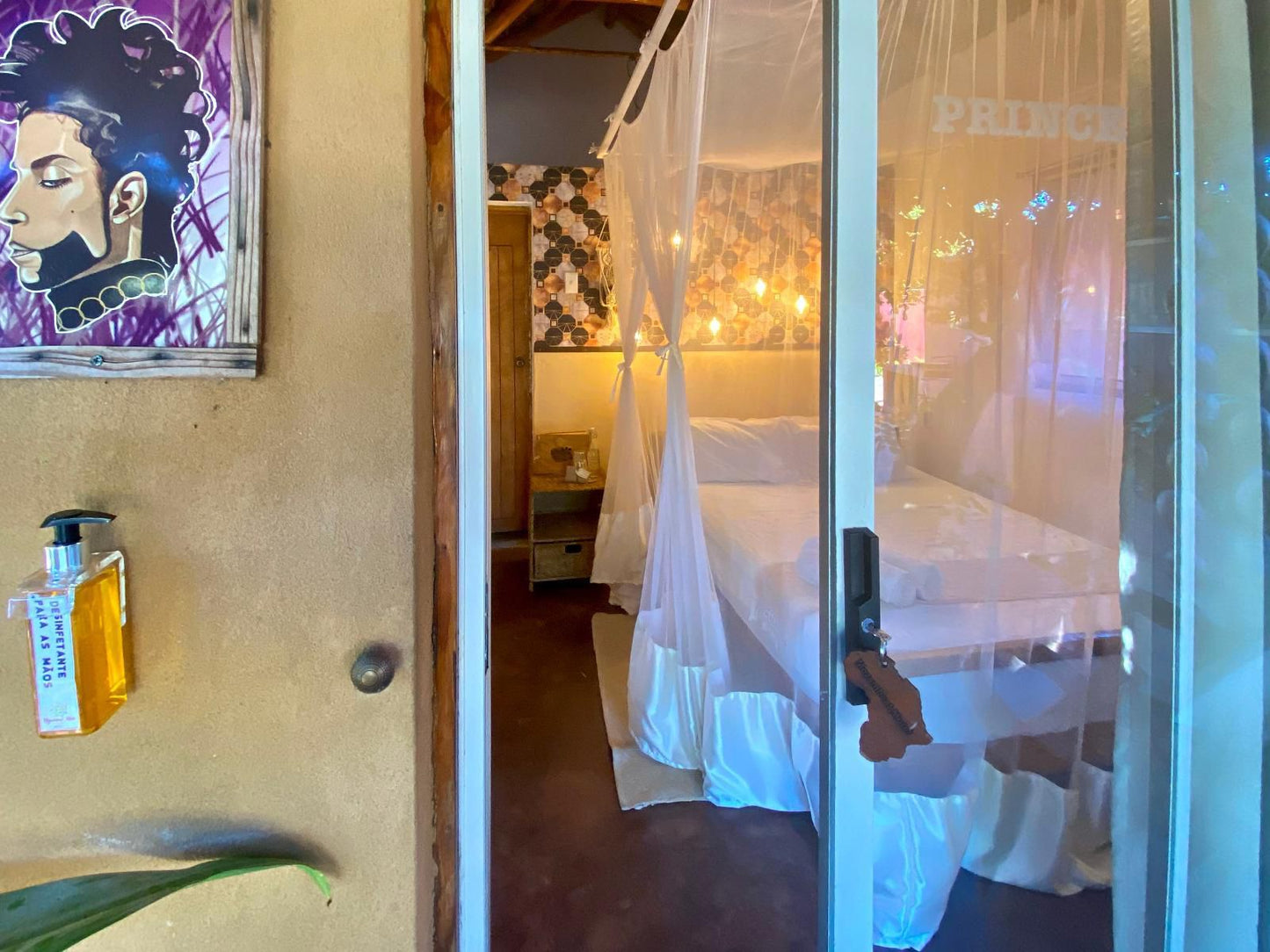 Mozambeat Motel, Dormitory, Bathroom