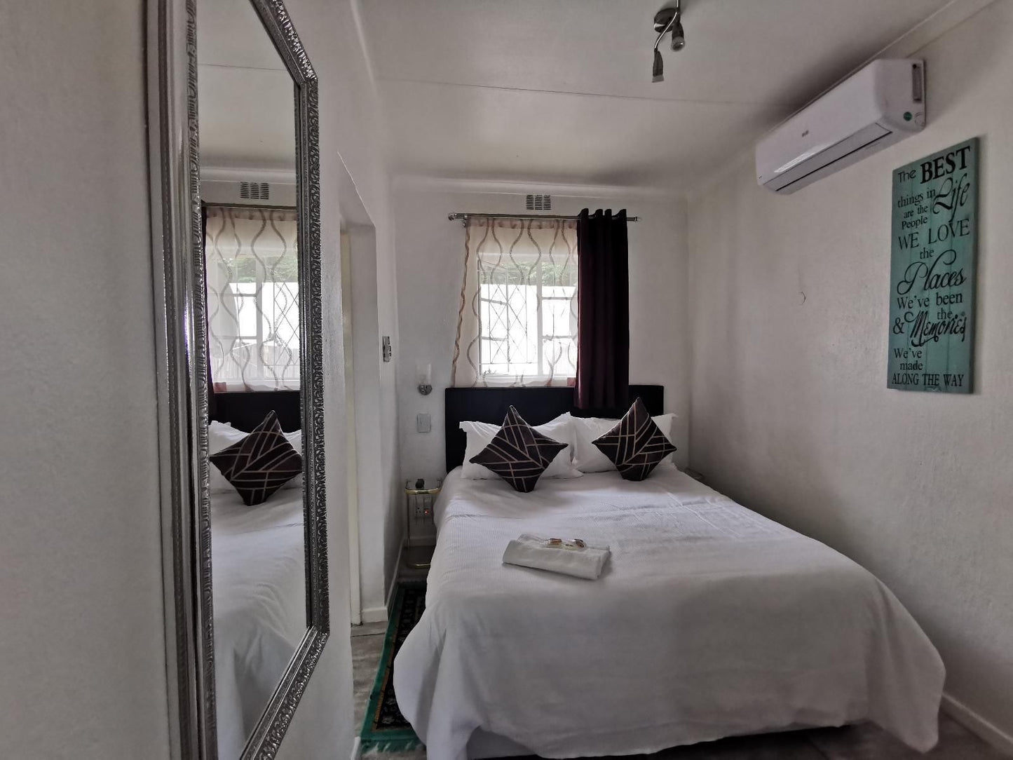 Muco Guesthouse, Orchidee Room, Bedroom