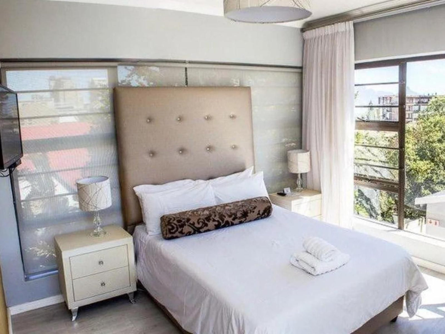 Mulenvo Guest House, Deluxe suite with sea view, Bedroom