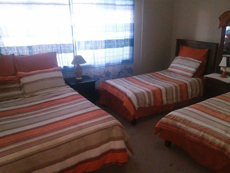 Mummy S Bed And Breakfast Hertzogville Free State South Africa Bedroom