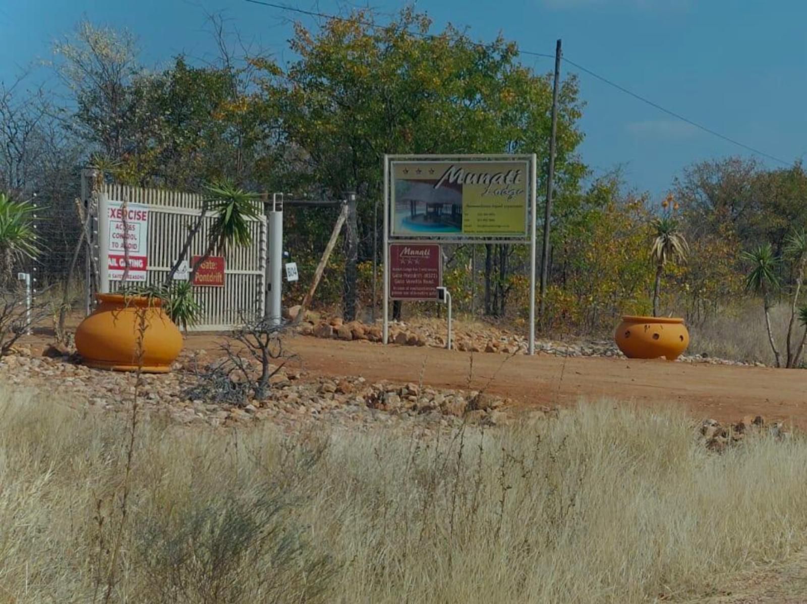 Munati Lodge, Pumpkin, Vegetable, Food, Sign