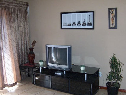 Mvumbi Guest House Roodeplaat Pretoria Tshwane Gauteng South Africa Unsaturated, Living Room, Picture Frame, Art