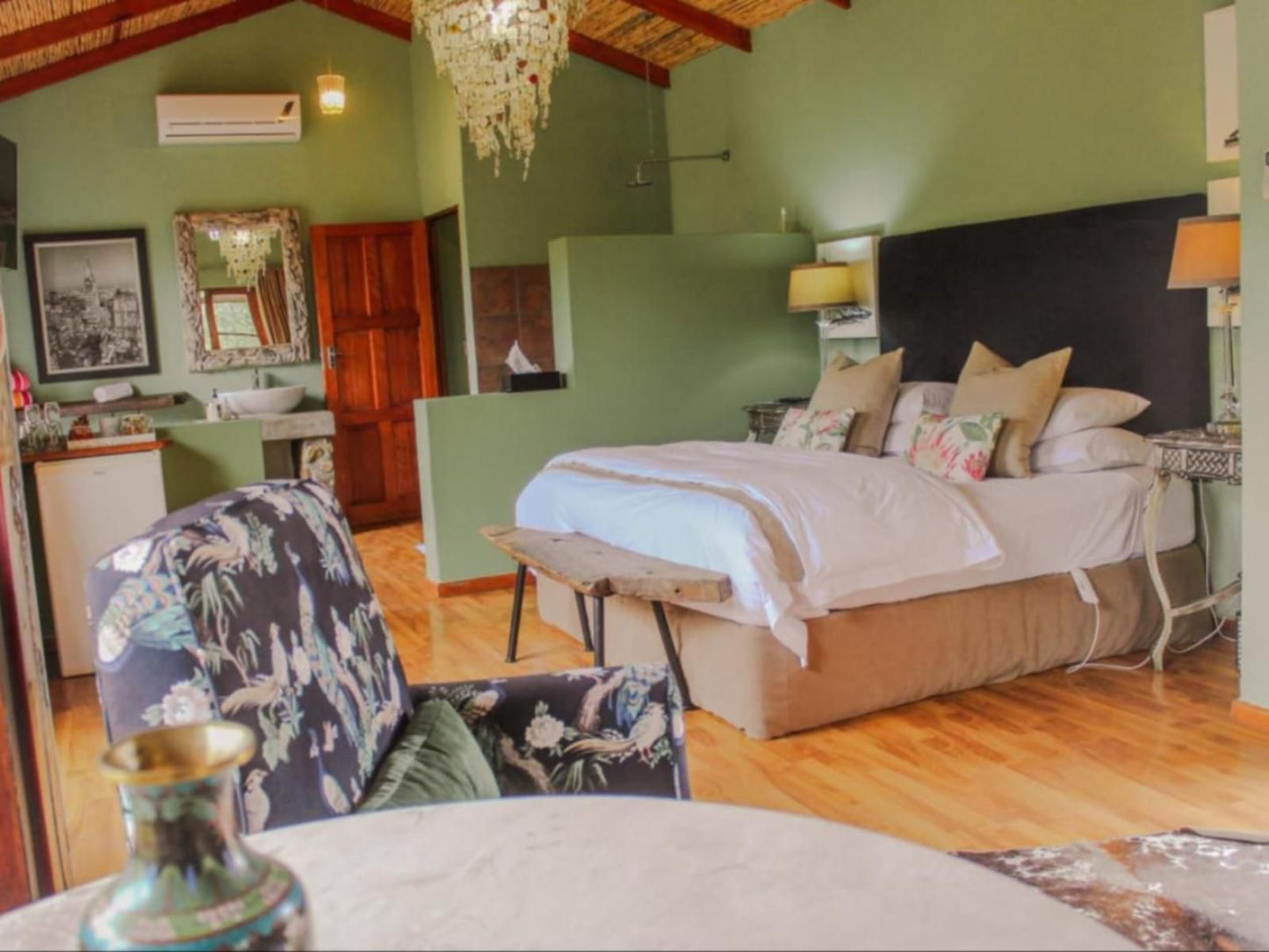 Mymering Wine And Guest Estate Ladismith Western Cape South Africa Bedroom