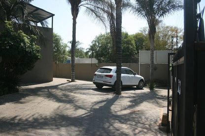 Nanda Guesthouse Garsfontein Pretoria Tshwane Gauteng South Africa Car, Vehicle, Palm Tree, Plant, Nature, Wood