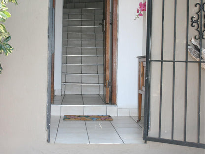Nanda Guest House Garsfontein Pretoria Tshwane Gauteng South Africa Unsaturated, Door, Architecture