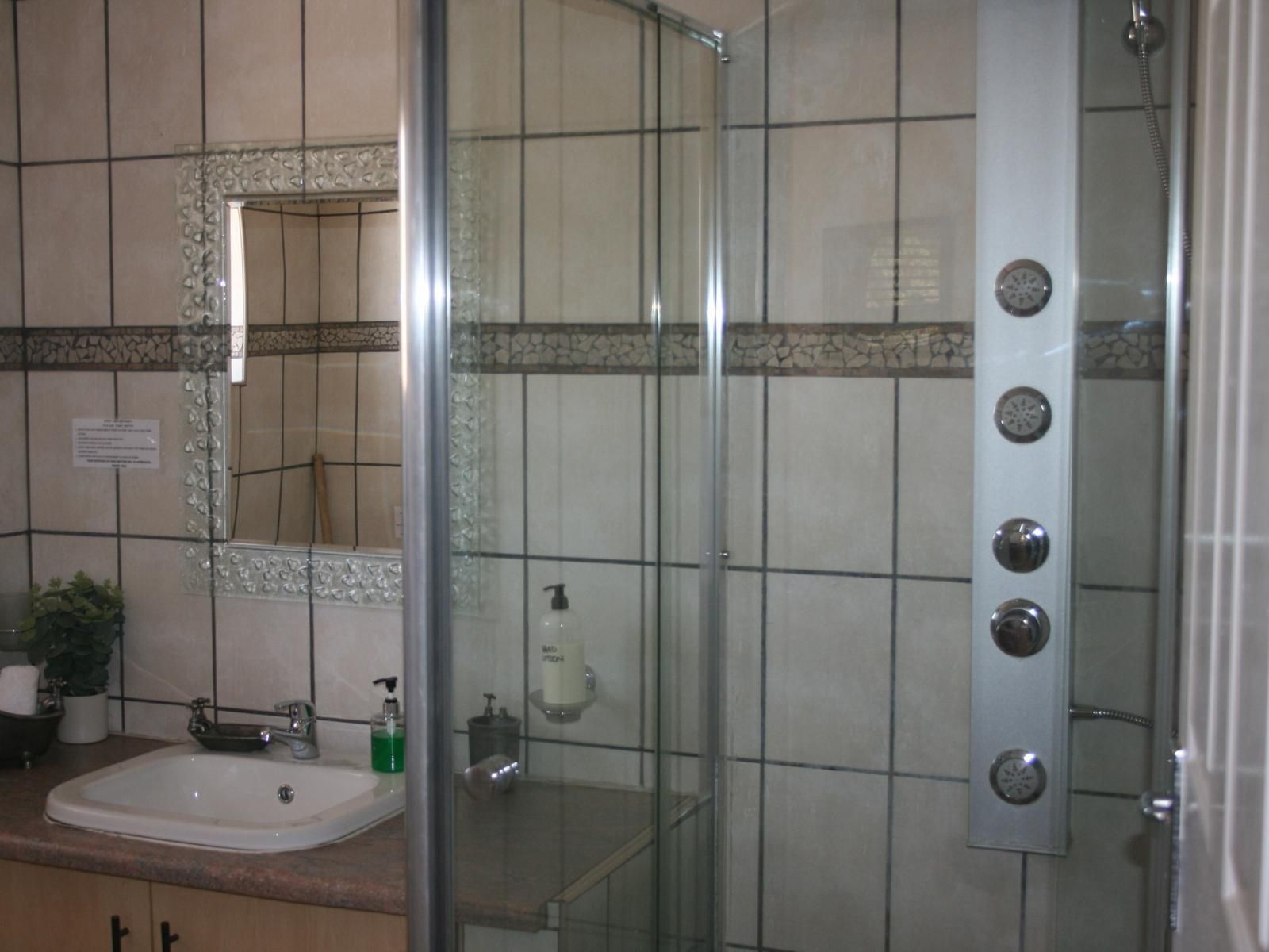 Nanda Guest House Garsfontein Pretoria Tshwane Gauteng South Africa Unsaturated, Bathroom