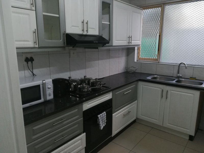 N Self Catering Ocean Palace Berea Durban Kwazulu Natal South Africa Colorless, Kitchen