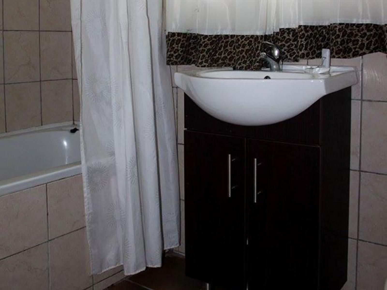 Nabana Lodge Hazyview Mpumalanga South Africa Bathroom