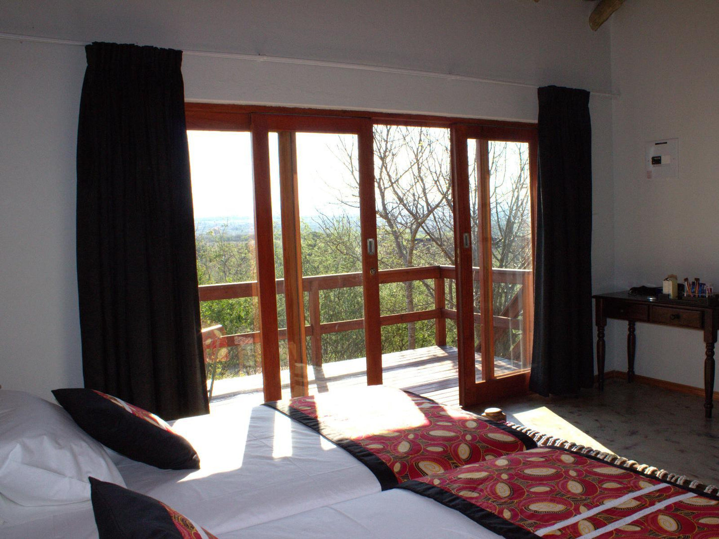 Twin Room @ Nahakwe Lodge