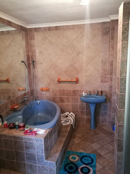 Naisar Apartments And Holiday Home Accommodation Primrose Johannesburg Gauteng South Africa Bathroom