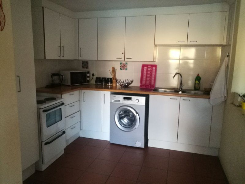 Naisar Apartments And Holiday Home Accommodation Primrose Johannesburg Gauteng South Africa Kitchen