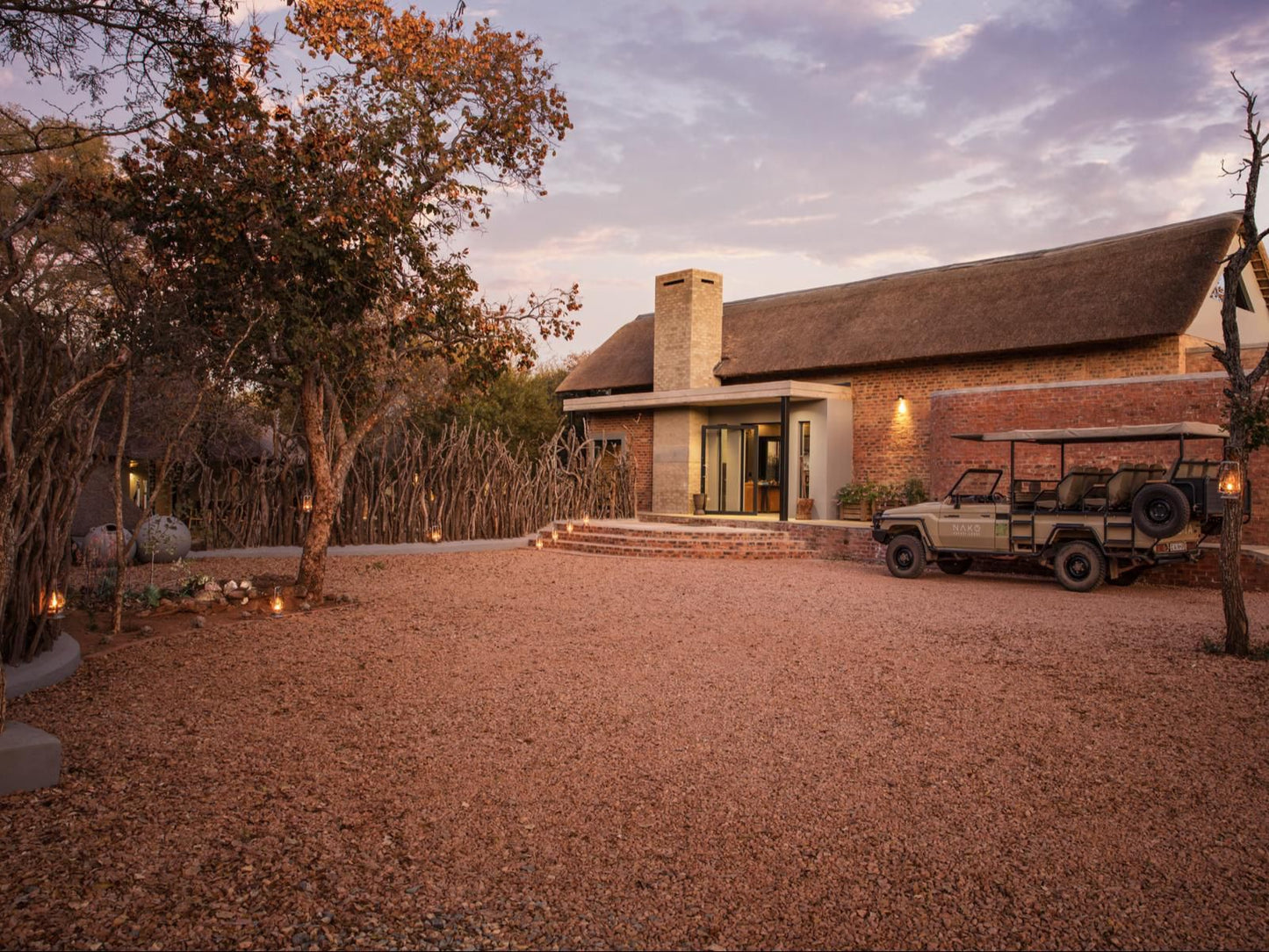 Nako Safari Lodge