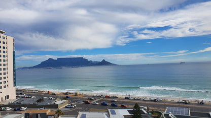 Bloubergstrand Beach