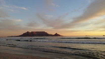 Bloubergstrand Beach