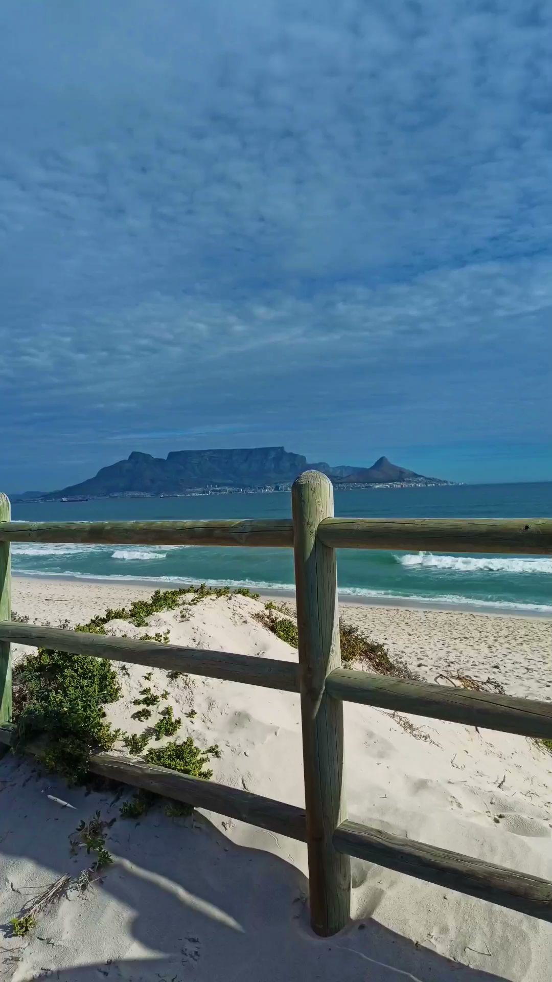 Bloubergstrand Beach