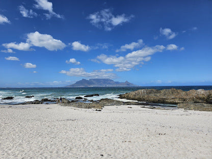 Bloubergstrand Beach