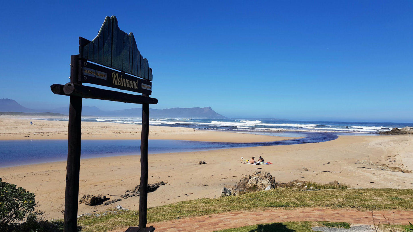 Kleinmond Beach