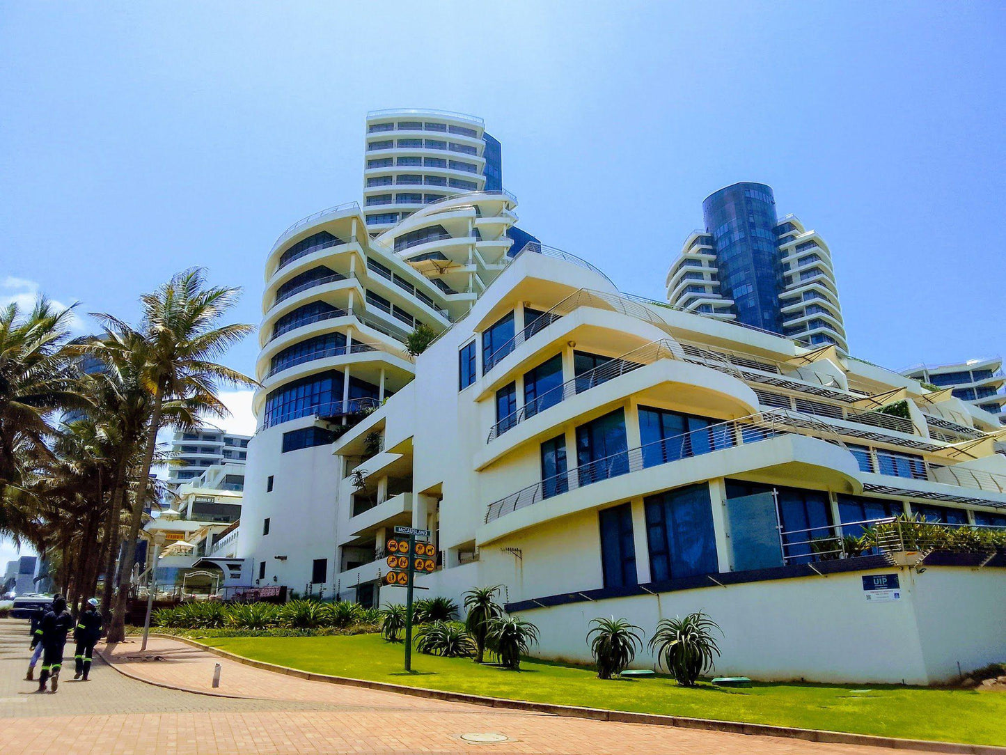 uMhlanga Rocks Beach