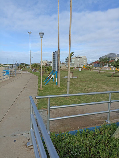 Jeffreys Bay Main Beach