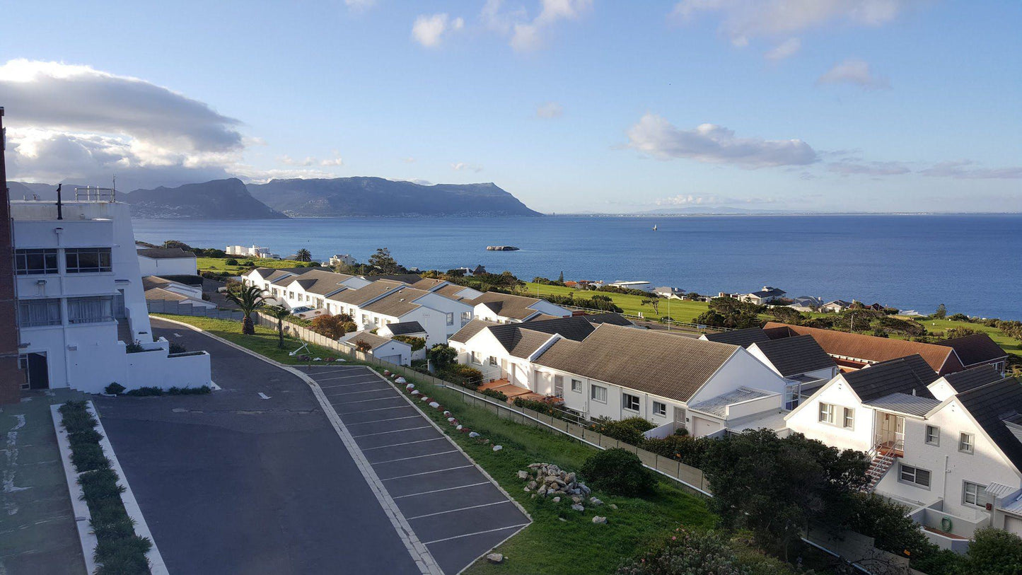 The Simon's Town Country Club