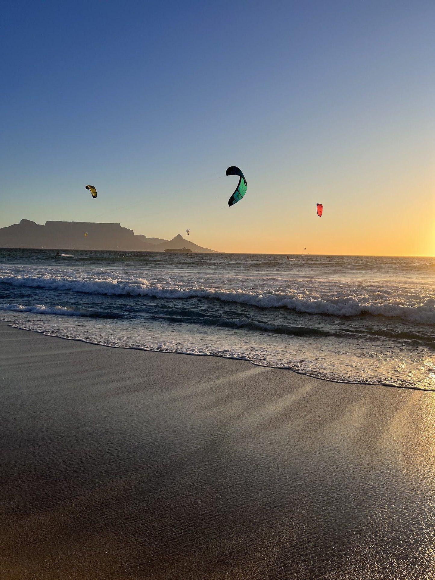 Bloubergstrand Beach