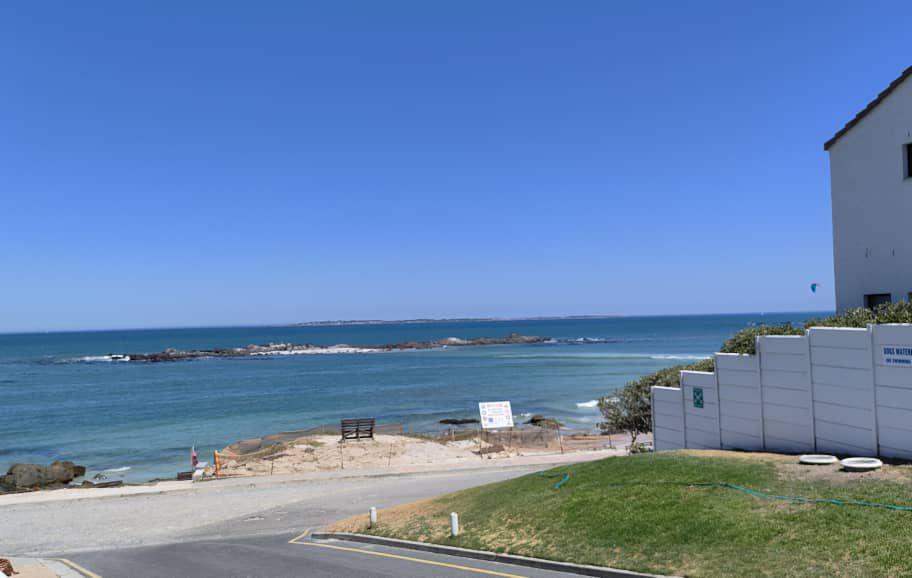 Bloubergstrand Beach