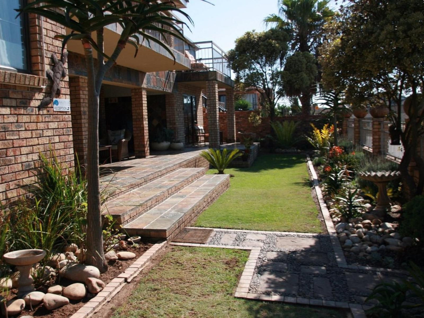 Nautilus Guesthouse Bluewater Bay Port Elizabeth Eastern Cape South Africa House, Building, Architecture, Palm Tree, Plant, Nature, Wood, Garden