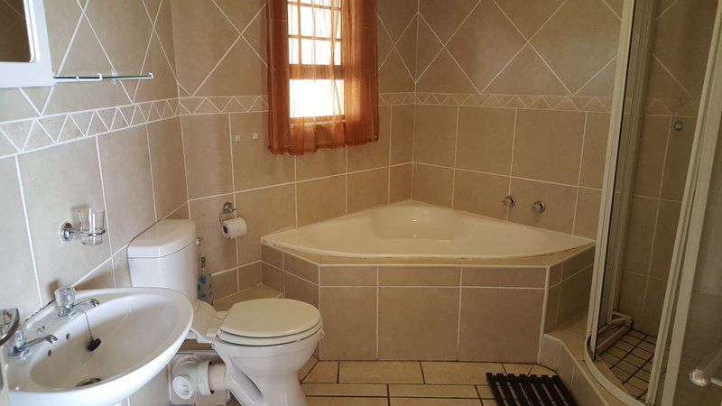 Nautilus Grove 14 Uvongo Beach Margate Kwazulu Natal South Africa Bathroom